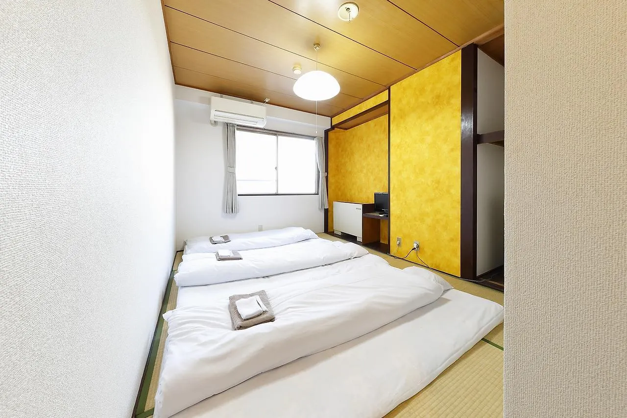 אוסקה Business Hotel Taiyo 0*,  יפן